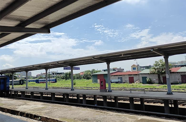 Ke tàu tại ga Thanh Hoá