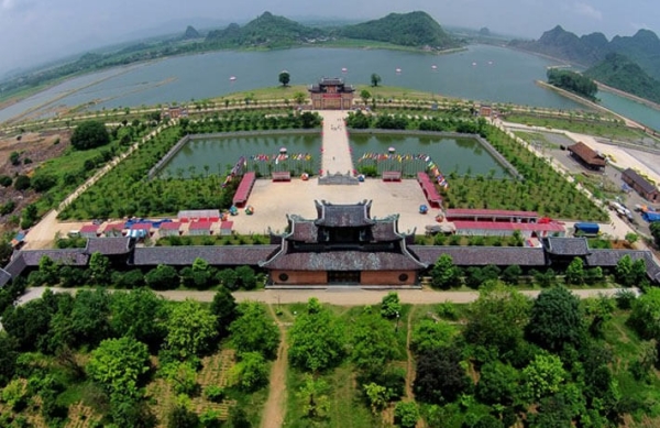 Cố đô Hoa Lư - Dấu ấn vàng son của một thời dân tộc oai hùng