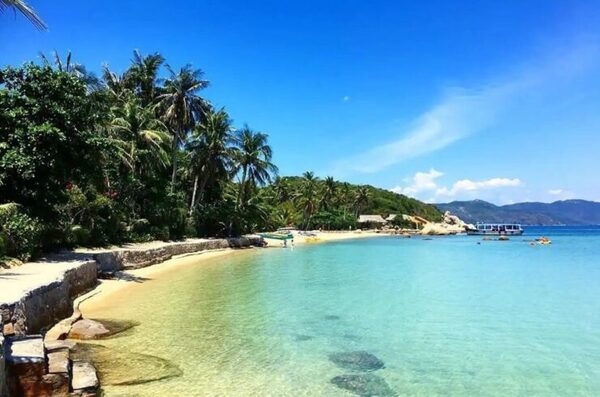 Vinh Vân Phong - Thiên đường nghỉ dưỡng ở Khánh Hoà