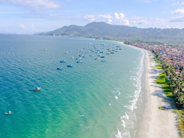 Bãi biển Dốc Lết - Hawaii của Khánh Hoà