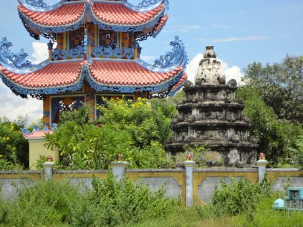 Chùa Tổ Đình Thiên Bửu mang đến không gian linh thiêng, thanh tịnh