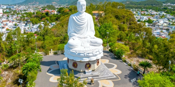 Chùa Long Sơn - Ngôi chùa cổ kính bậc nhất Việt Nam