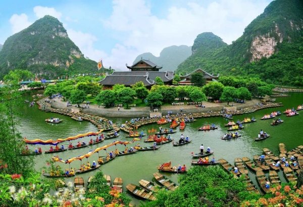 Vẻ đẹp quần thể danh thắng Tràng An