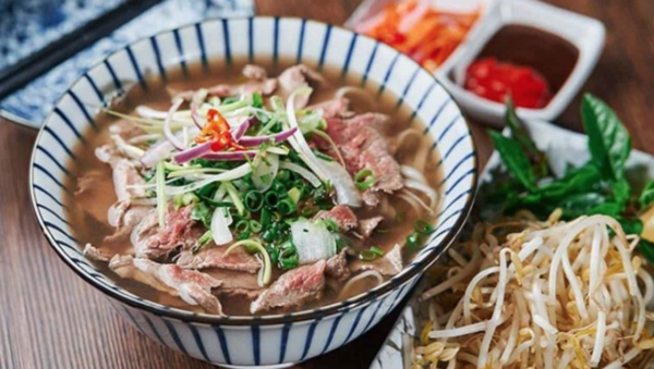 Phở bò Nam Định là món nhất định bạn phải thử khi đặt chân tới nơi đây