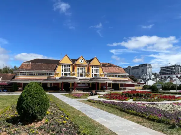 Ga Đà Lạt