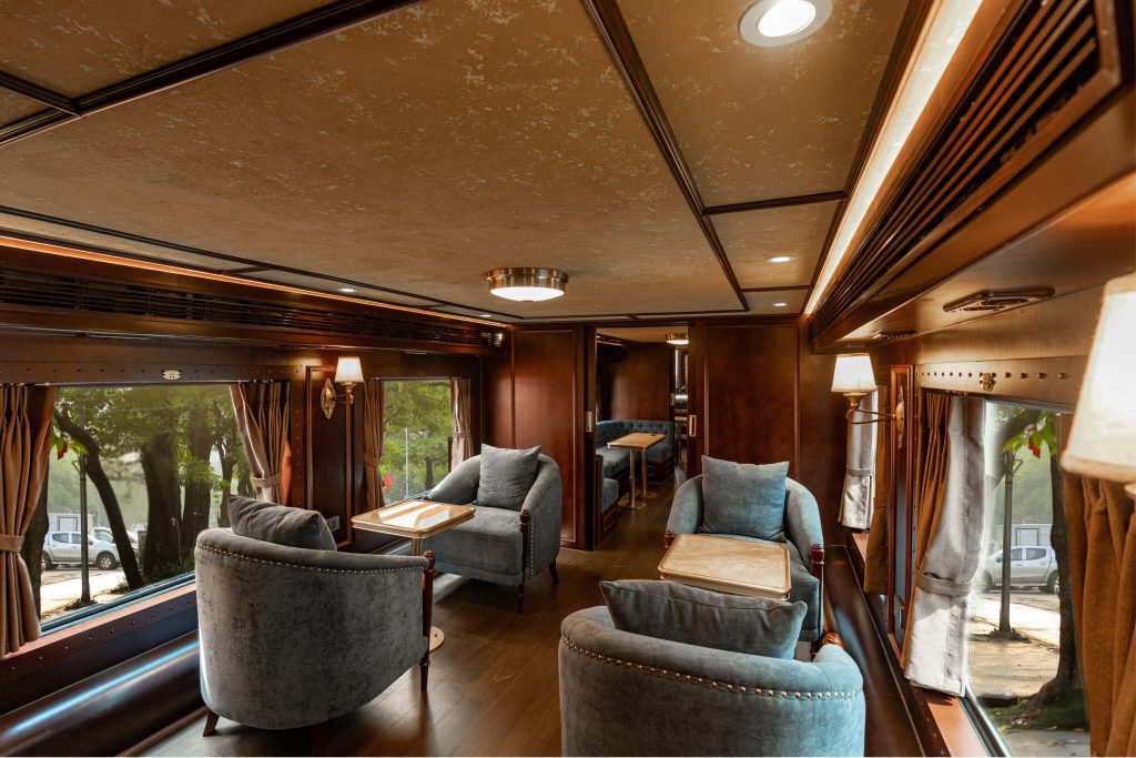 Ghế ngồi Toa Ô Chợ Dừa Vip